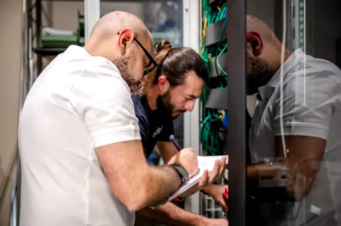 Hardware Solutions Hardware Solutions
